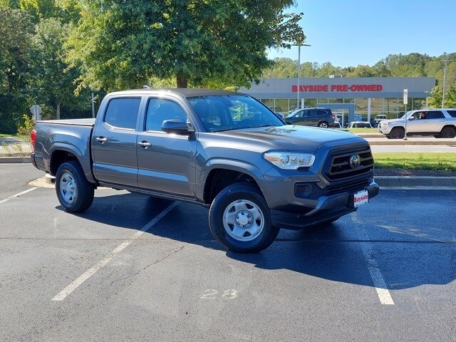 2022 Toyota Tacoma SR photo 2