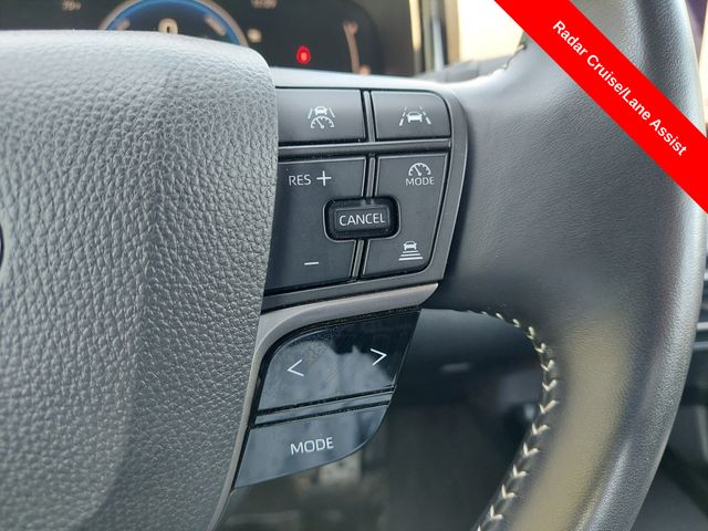 2025 Toyota Camry SE - Photo 29