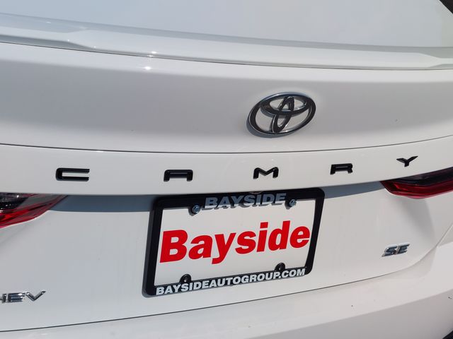 2025 Toyota Camry SE - Photo 39