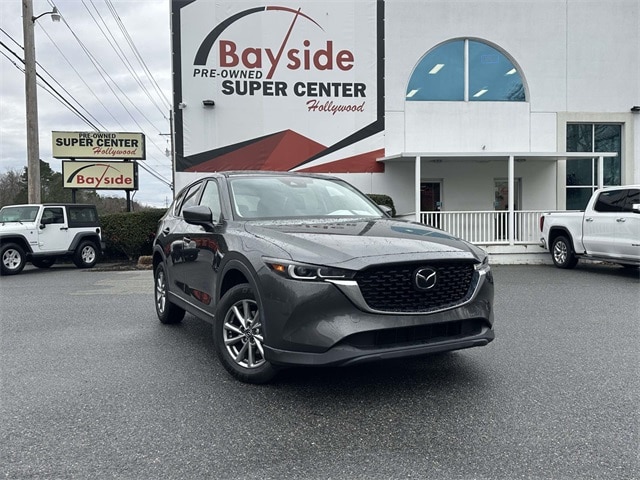 2022 Mazda CX-5 S Preferred package's photo