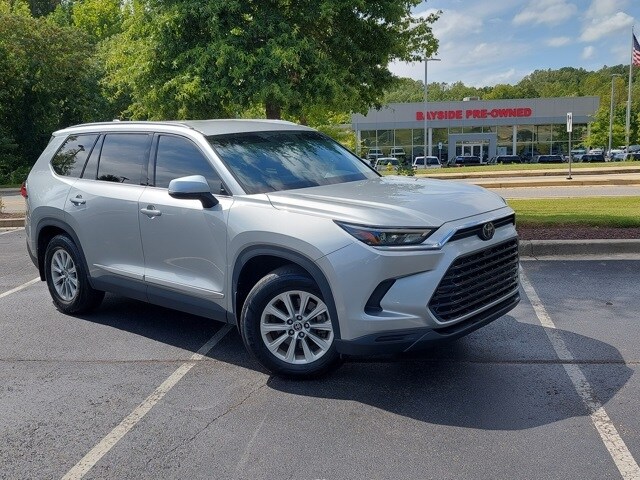 2024 Toyota Grand Highlander XLE photo 2