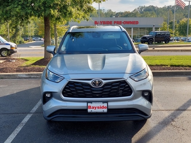 2022 Toyota Highlander XLE photo 4