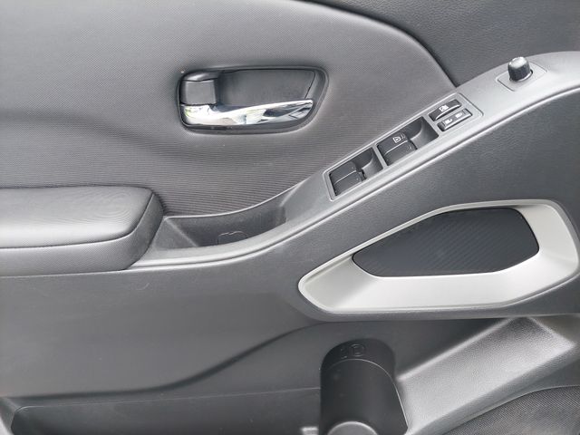 2024 Nissan Frontier SV - Photo 36