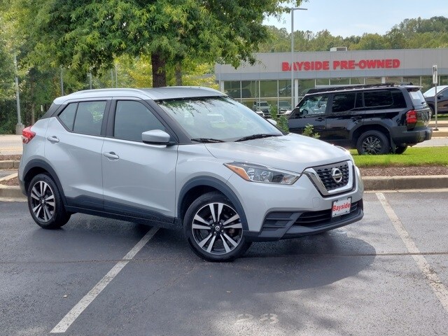 2020 Nissan Kicks SV photo 2