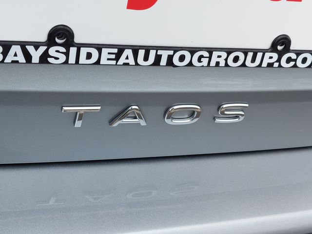 2025 Volkswagen Taos SEL - Photo 39