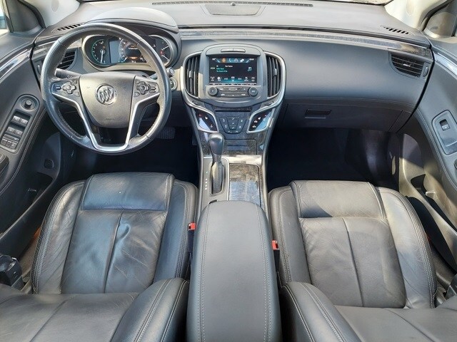 2016 Buick LaCrosse Leather photo 3