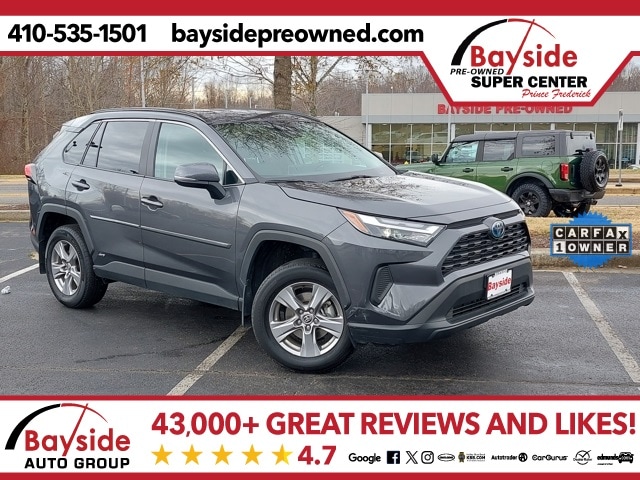 2024 Toyota RAV4 XLE's photo