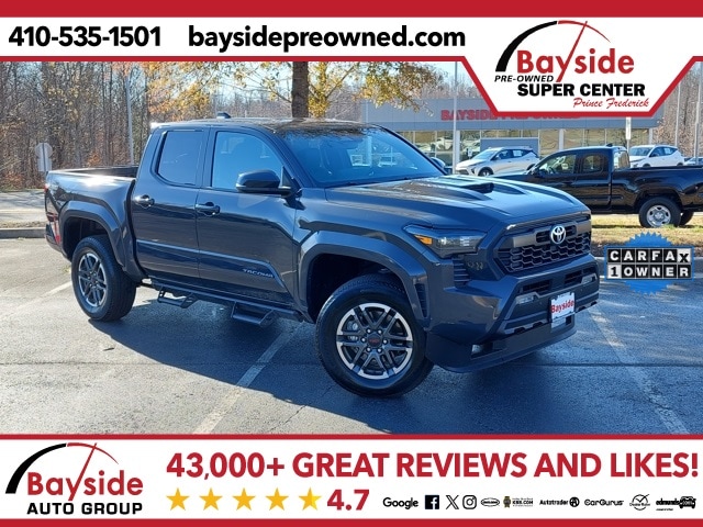 2024 Toyota Tacoma TRD Sport's photo