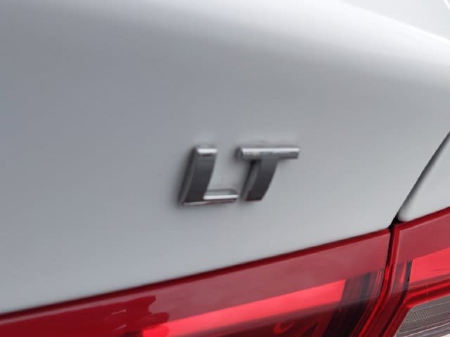 2025 Chevrolet Malibu 1LT - Photo 34