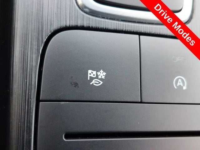 2025 Ford Escape ST-Line - Photo 13