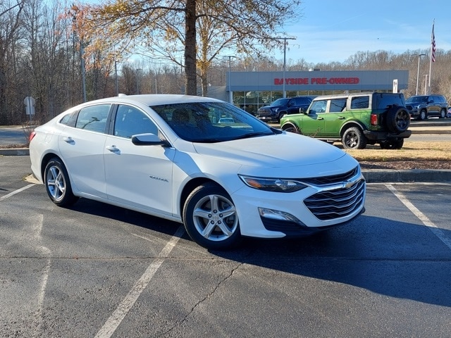 2024 Chevrolet Malibu 1LT's photo