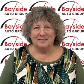 Staff member Donna Allen from ID_9db4843f072a