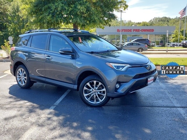2018 Toyota RAV4 Hybrid Limited photo 2