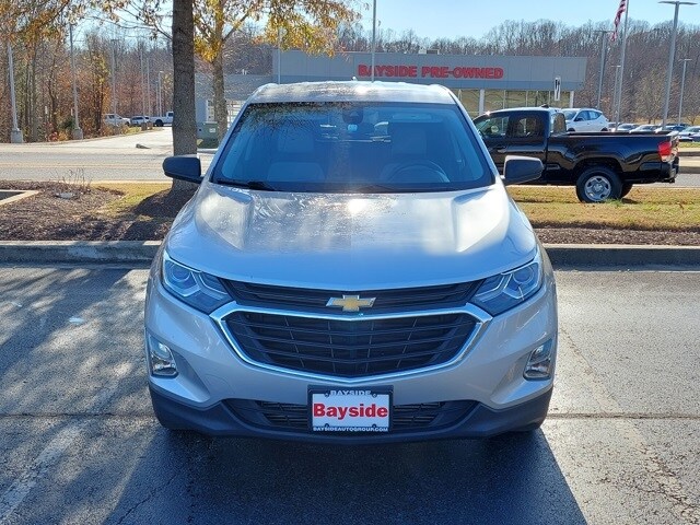 2020 Chevrolet Equinox LS photo 2