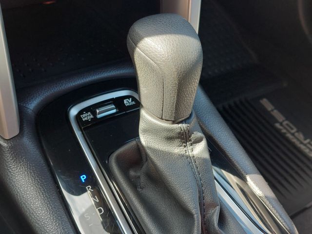 2024 Toyota Corolla Cross S - Photo 31