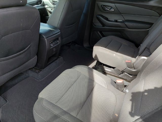 2022 Chevrolet Traverse 1LT - Photo 18
