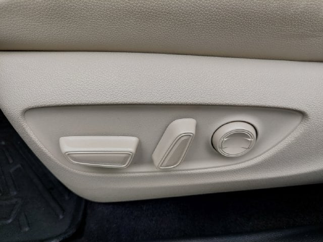 2023 Toyota Highlander Limited - Photo 21