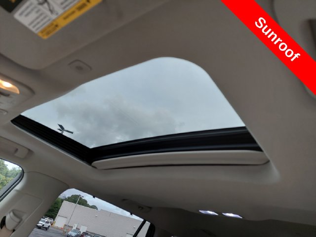 2023 Toyota Highlander Limited - Photo 11