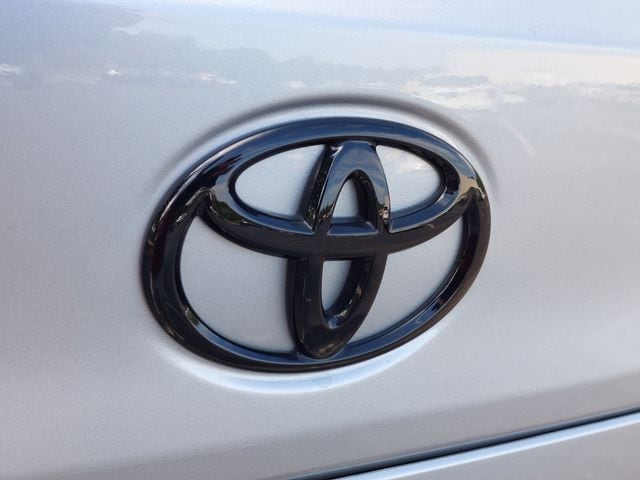 2024 Toyota Corolla Cross S - Photo 34