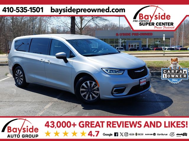 2023 Chrysler Pacifica Hybrid Touring L