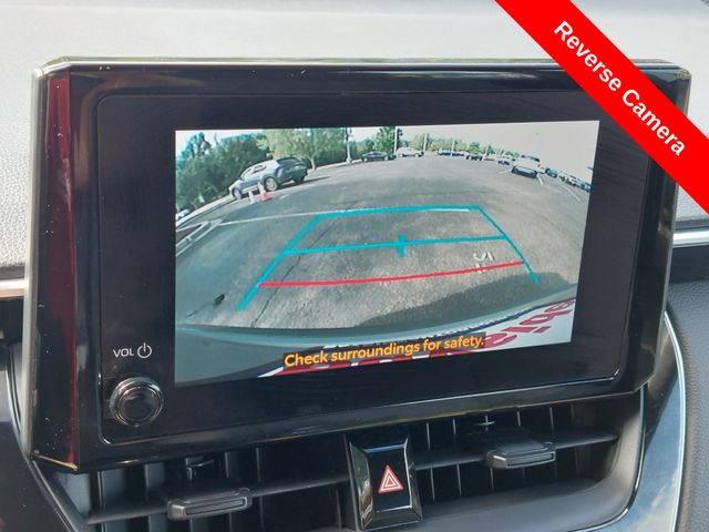 2024 Toyota Corolla Cross S - Photo 11