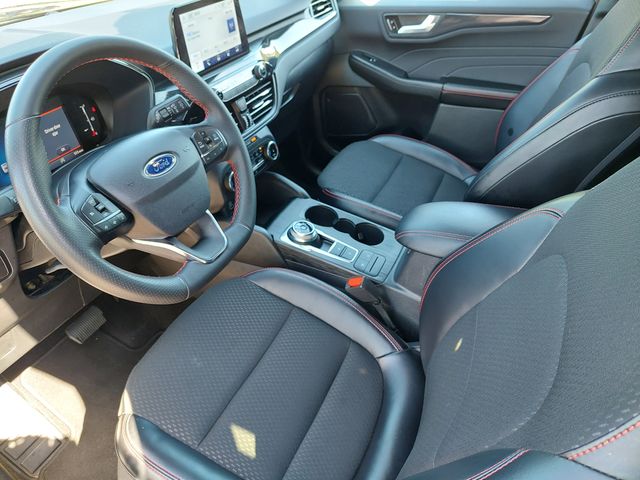2025 Ford Escape ST-Line - Photo 9