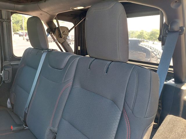 2023 Jeep Wrangler 4-Door Rubicon - Photo 35