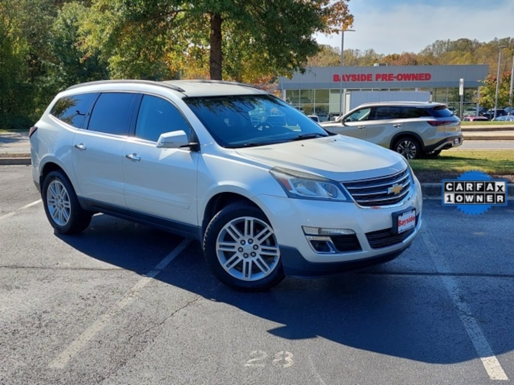 Used 2014 Chevrolet Traverse LT SUV