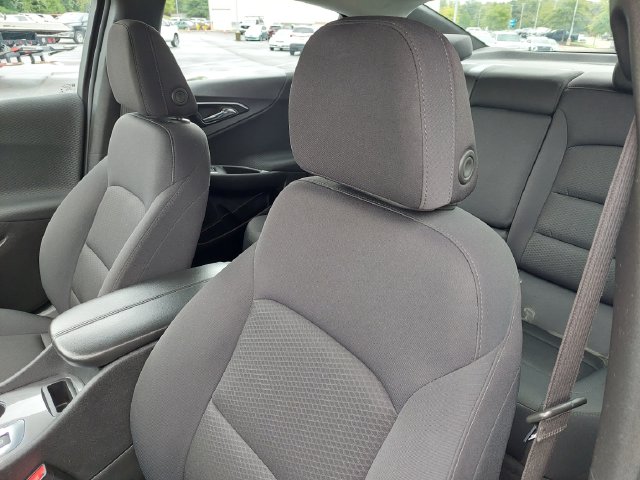 2025 Chevrolet Malibu 1LT - Photo 3