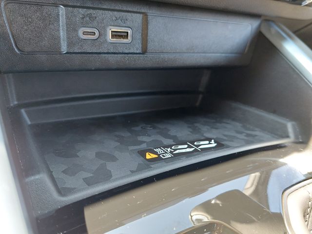 2025 Chevrolet Colorado ZR2 - Photo 17
