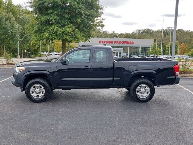 2016 Toyota Tacoma SR photo 4