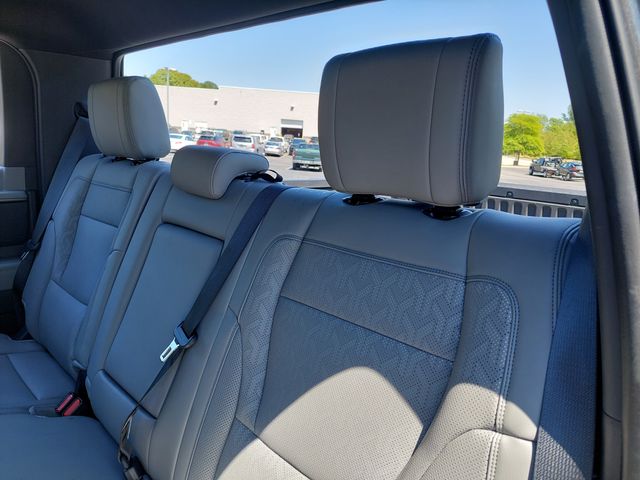 2025 Toyota Tundra Limited - Photo 30