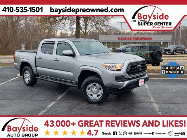 2023 Toyota Tacoma SR's photo