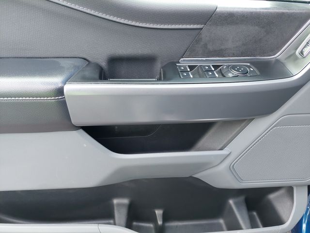 2025 Ford F-150 XLT - Photo 36
