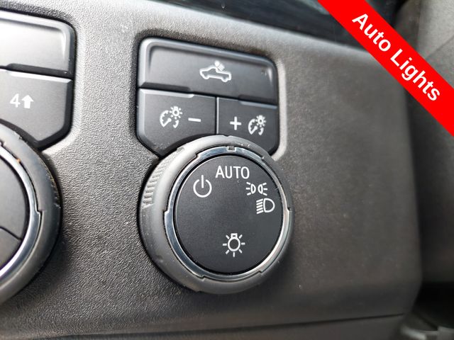 2023 Chevrolet Silverado 1500 LT - Photo 21