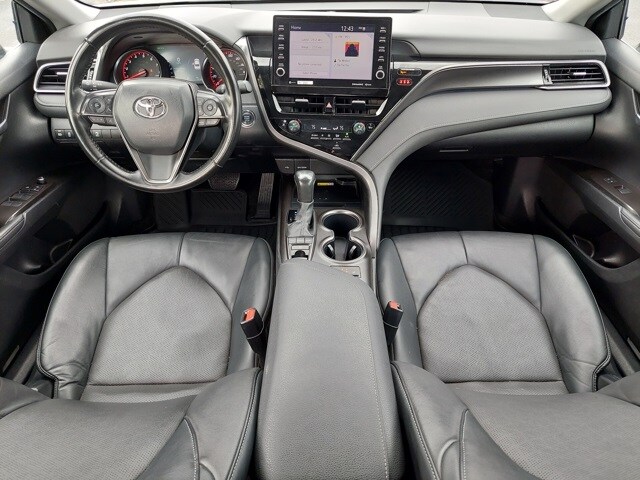 2023 Toyota Camry XSE photo 3