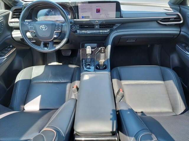 2024 Toyota Crown Limited photo 3