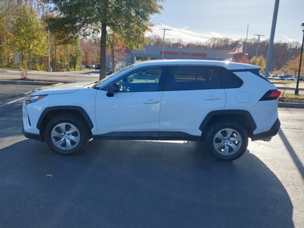 Used 2023 Toyota RAV4 LE SUV