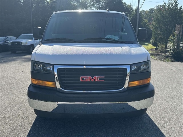 2023 Gmc Savana 2500 Cargo photo 3