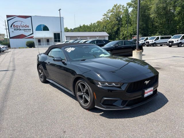 2025 Ford Mustang EcoBoost Premium - Photo 26