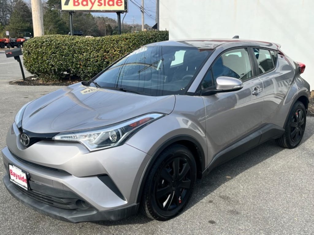 Used 2019 Toyota C-HR XLE SUV