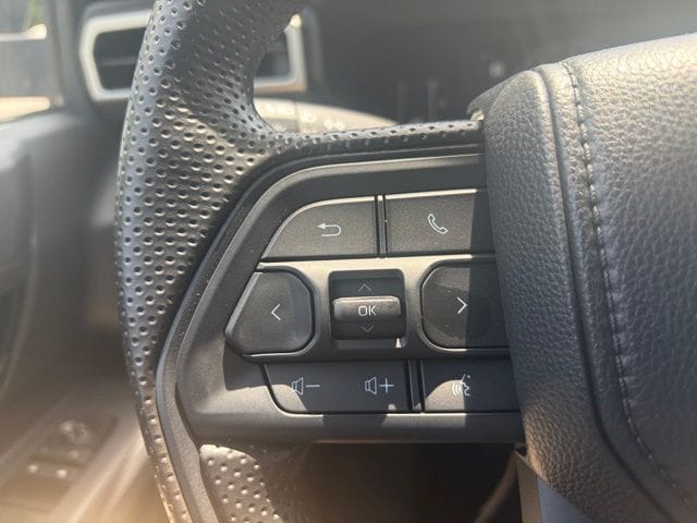 2024 Toyota Tacoma SR - Photo 29