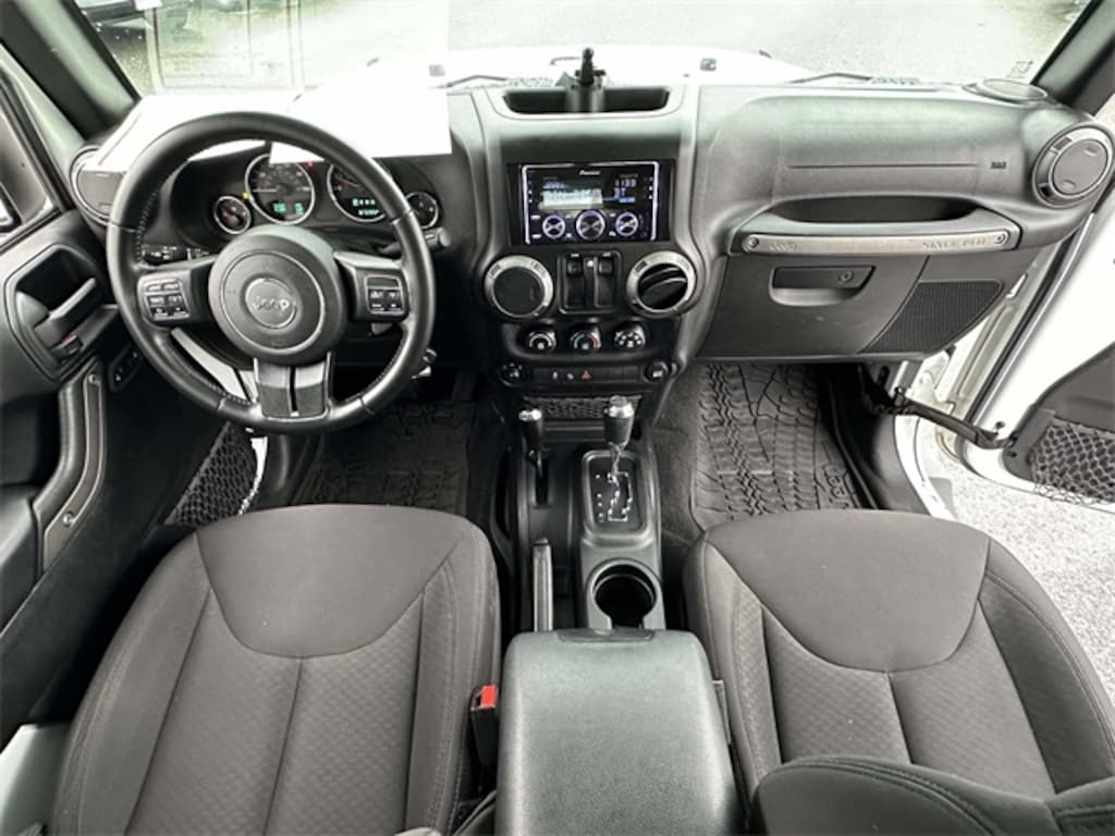 Used 2017 Jeep Wrangler JK Sport 4x4 SUV