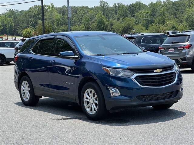 2019 Chevrolet Equinox photo 2