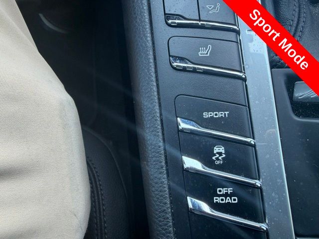 2021 Porsche Macan Base - Photo 11