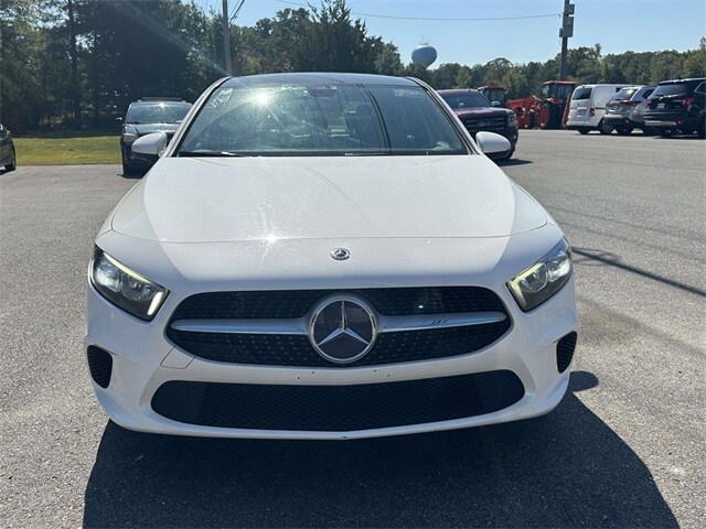 2019 Mercedes Benz A 220 4MATIC photo 4
