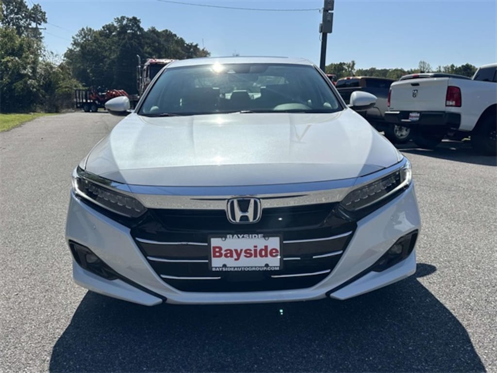 Used 2022 Honda Accord Hybrid Touring Sedan