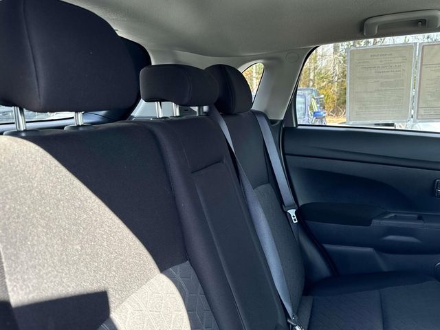 2021 Mitsubishi Outlander Sport ES - Photo 23