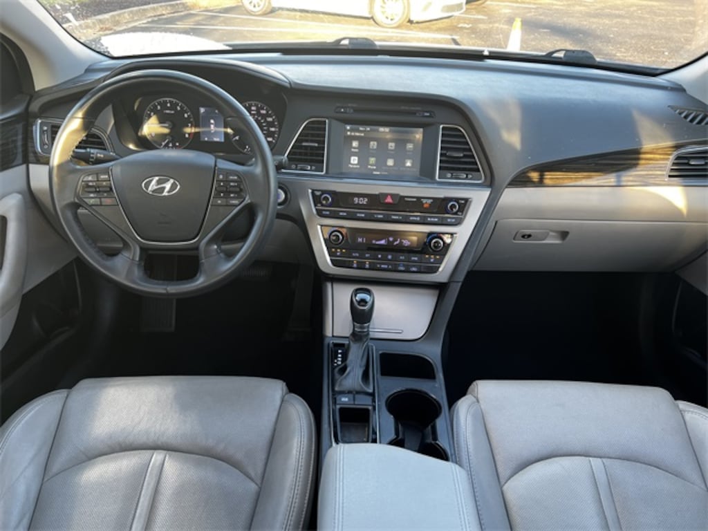 Used 2016 Hyundai Sonata Limited Sedan