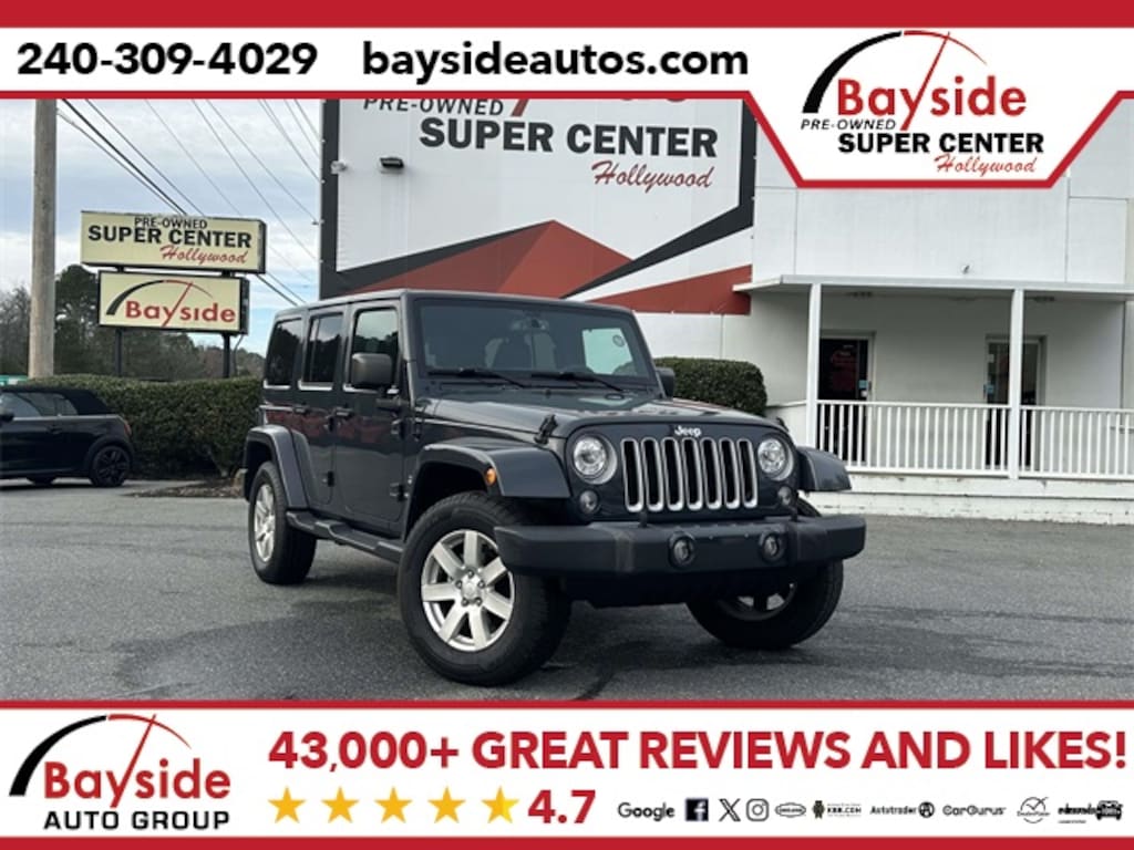 Used 2017 Jeep Wrangler JK Unlimited Sahara 4x4 SUV